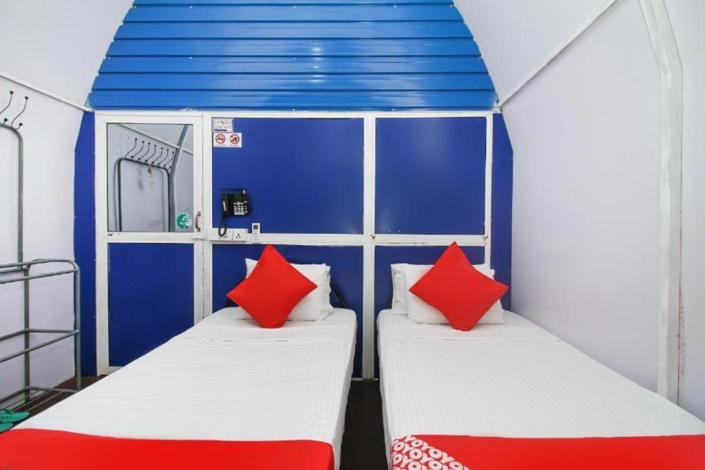 A4 Hostel Colombo Airport - Eco Lodge - Free Pickup & Drop Katunayaka Buitenkant foto